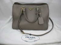 PRADA 2WAYショルダーバッグ