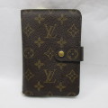 LOUIS VUITTON M61207 パピエジップ